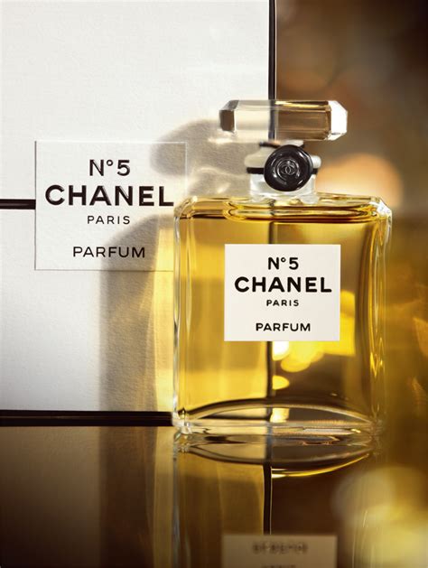 N°5 Parfum. The original N°5. .